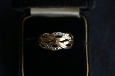  ワンポイントダイヤ　ヴィンテージリング　イギリス　アンティークストリュフ