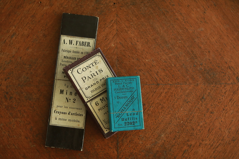 メカニカルペンシルのリフィル　フランス　アンティークストリュフ