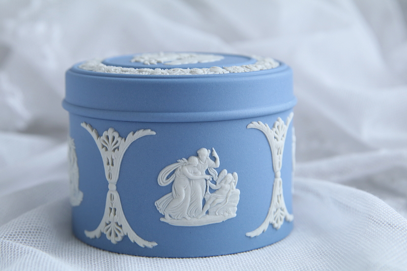 ジャスパーウェア　クリームケース　ウエッジウッド wedgwood イギリス　アンティークストリュフ