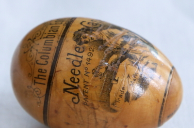 卵型のニードルケース　the columbian egg ドイツ　アンティークストリュフ