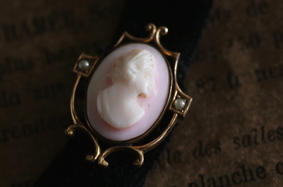 ピンクシェルカメオ　ウォッチチェーン　イギリス アンティークストリュフ