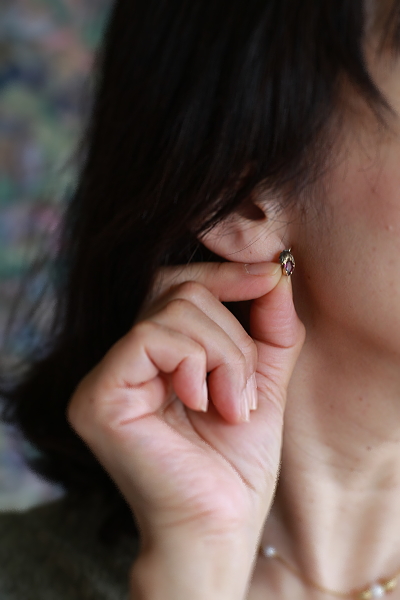 アルマンディンガーネットピアス　ヴィクトリアン　イギリス　果実　アンティークストリュフ