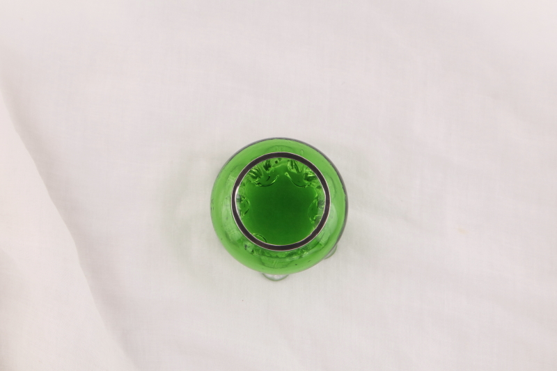 シルバーリムグリーングラスソルトディッシュ　ヴィクトリアン　イギリス　アンティークストリュフ