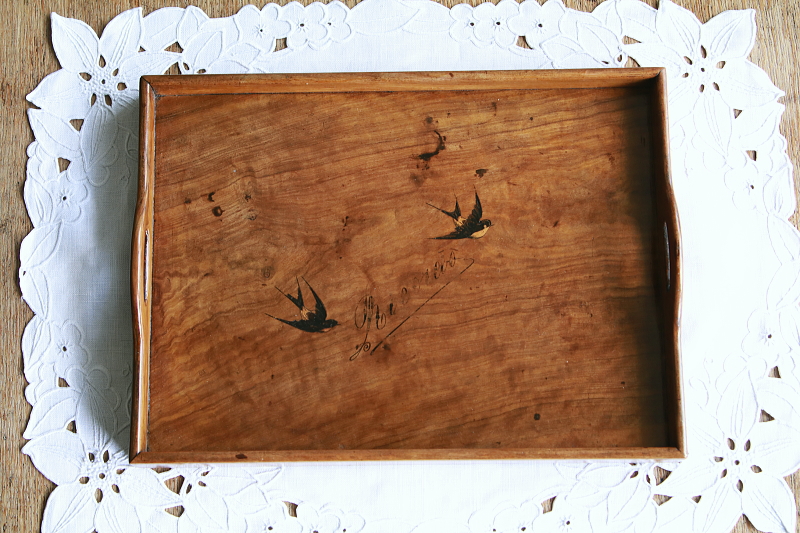 ツバメのオリーブウッドトレイ　フランス　アンティークストリュフ