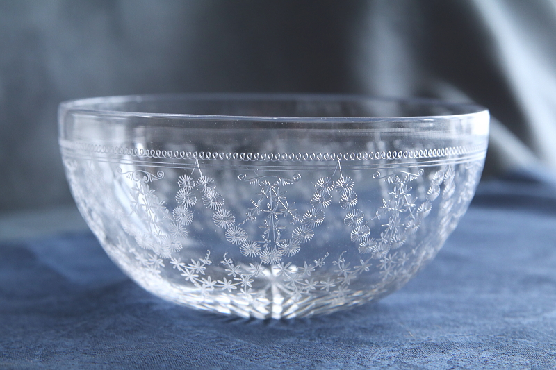 エッチングクリスタルフィンガーボウル　ガラス菓子器　イギリスアンティークストリュフ
