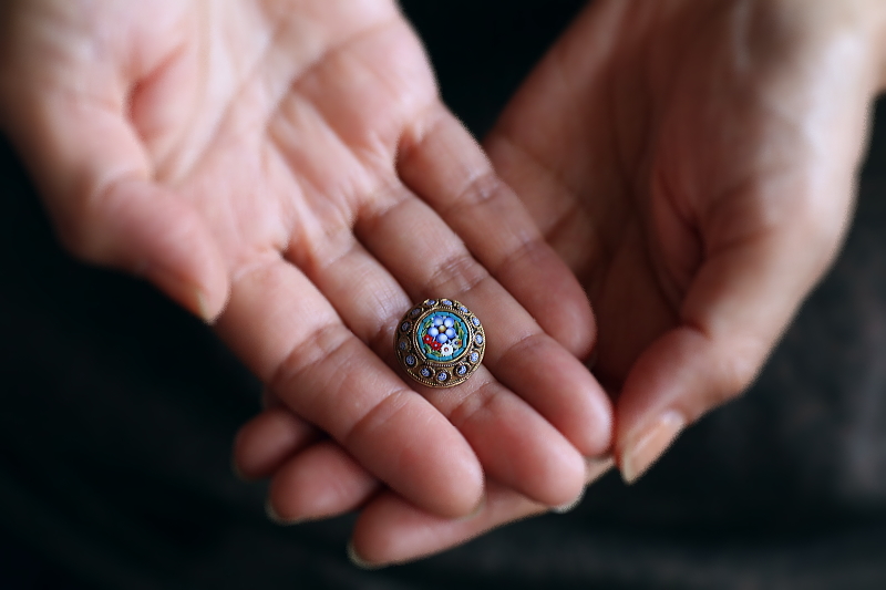 マイクロモザイクブローチ　ワスレナグサ　イタリア　アンティークストリュフ