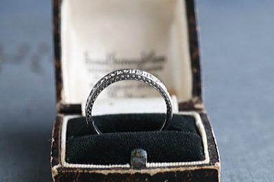 シングルカットダイヤモンド　ハーフエタニティリング　エンゲージ　イギリス　アンティークストリュフ 2026020306