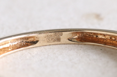 メレダイヤハーフエタニティリング　イギリス　アンティークストリュフ