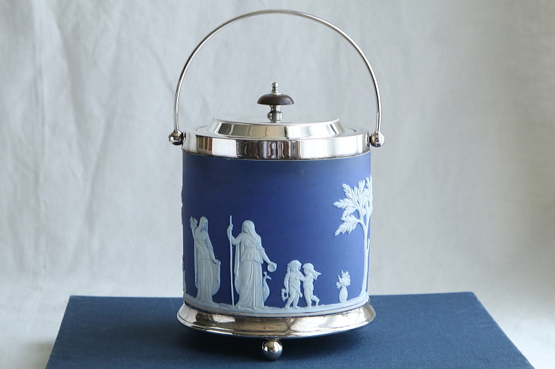 アンティークジャスパー　ビスケットバレル　wedgwood ウエッジウッド　イギリス　アンティークストリュフ