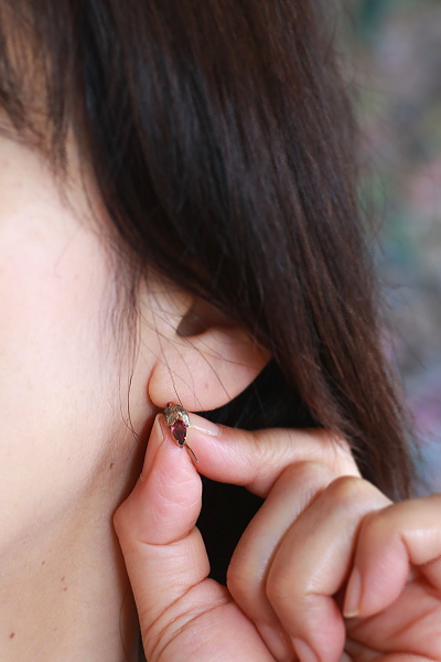 アルマンディンガーネットピアス　ヴィクトリアン　イギリス　果実　アンティークストリュフ