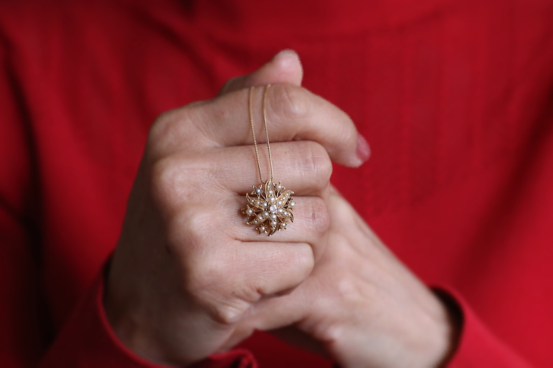 ダイヤモンド　パールペンダントブローチ　アンティークジュエリー　イギリス　アンティークストリュフ 20251210