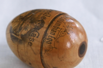 卵型のニードルケース　the columbian egg ドイツ　アンティークストリュフ