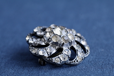 オールドペーストシルバーブローチ　ヨーロッパ　アンティークストリュフ