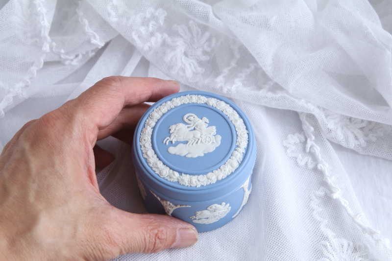 ジャスパーウェア　クリームケース　ウエッジウッド wedgwood イギリス　アンティークストリュフ