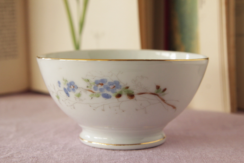 アンティークリモージュカフェオレボウル　ワスレナグサ　リボン　フランス