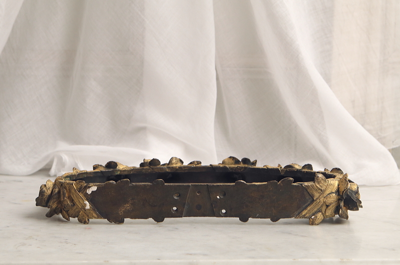 ブロンズの薔薇の天蓋装飾　フランス　アンティークストリュフ