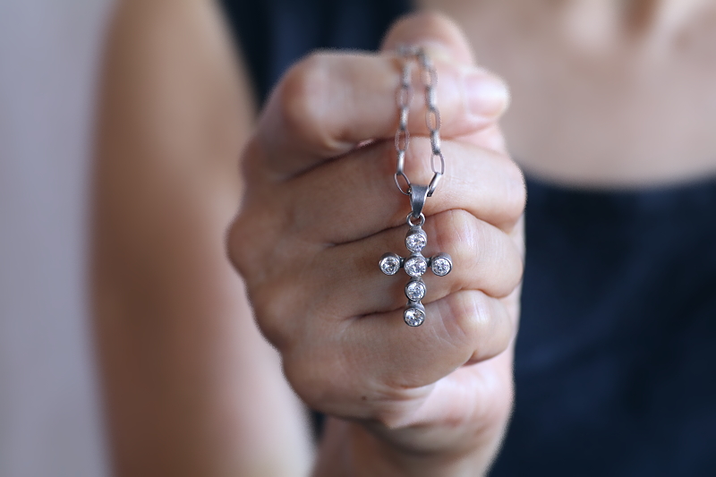 ペーストシルバークロスペンダント　ヨーロッパ　アンティークストリュフ