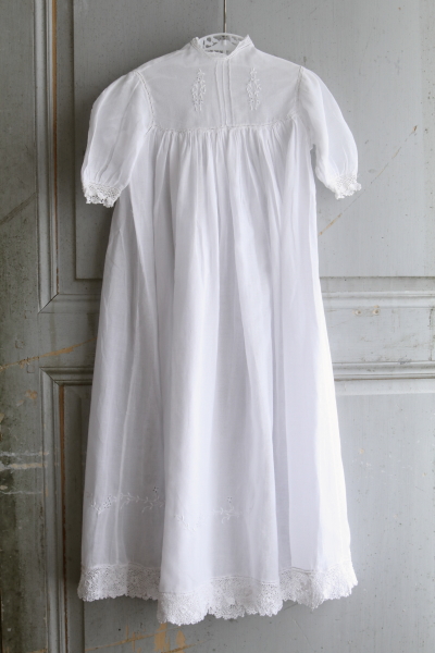 アイリッシュクロッシェ　コットンローンベビードレス　イギリス　アンティークストリュフ