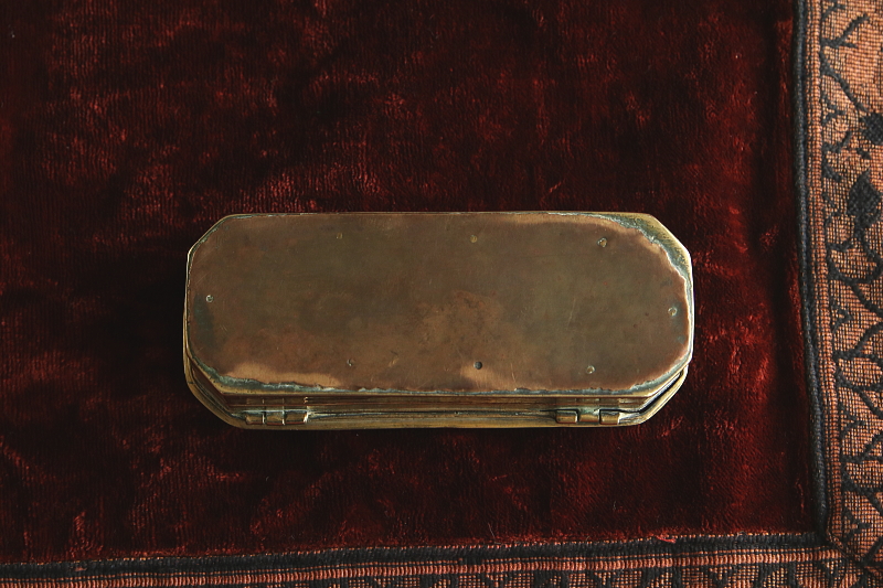 花唐草のブラスケース　ジョージアン　イギリス アンティークストリュフ