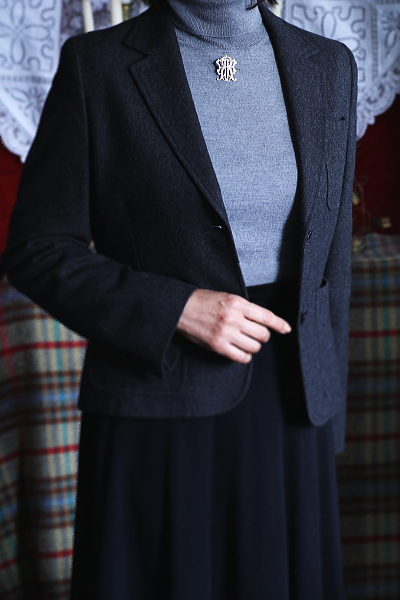 ピアスドワーク　シルバーゴールドモノグラムブローチ　イギリス　アンティークストリュフ 20251217