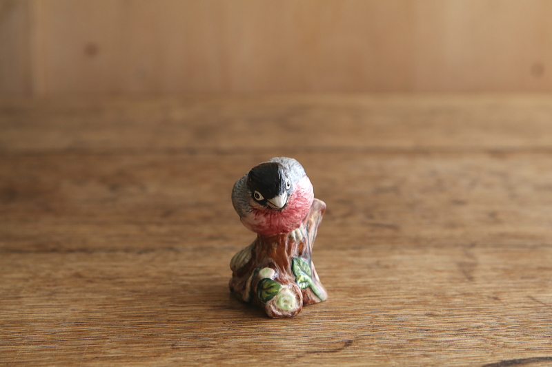 小鳥のフィギュリン　beswick pottery royal doulton  イギリス アンティークストリュフ
