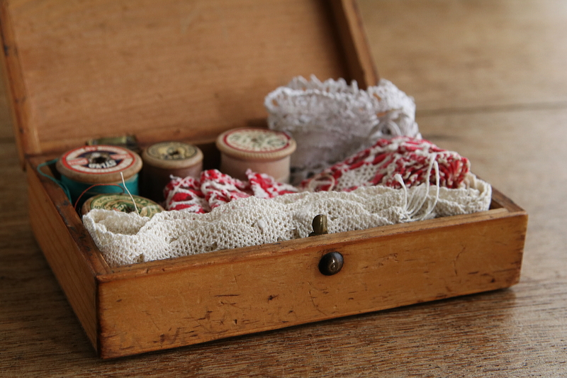 デイジーのモシュリンヌボックス　brighton ドイツ アンティークストリュフ