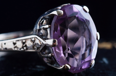 オーバルカットアメシスト　シルバーリング　イギリス　アンティークストリュフ