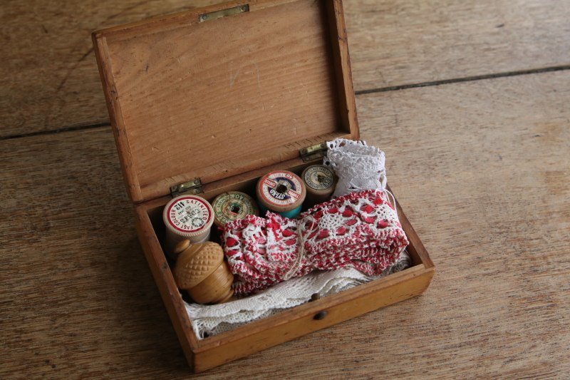 デイジーのモシュリンヌボックス　brighton ドイツ アンティークストリュフ