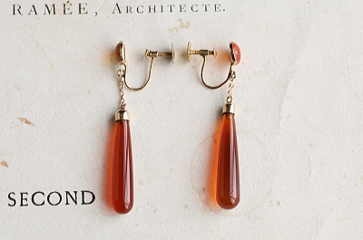 カーネリアンドロップ　ゴールドイヤリング　アンティークストリュフ 2026020306