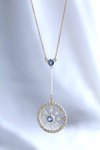 サファイアアンドシードパール　ラヴァリエールネックレス　イギリス