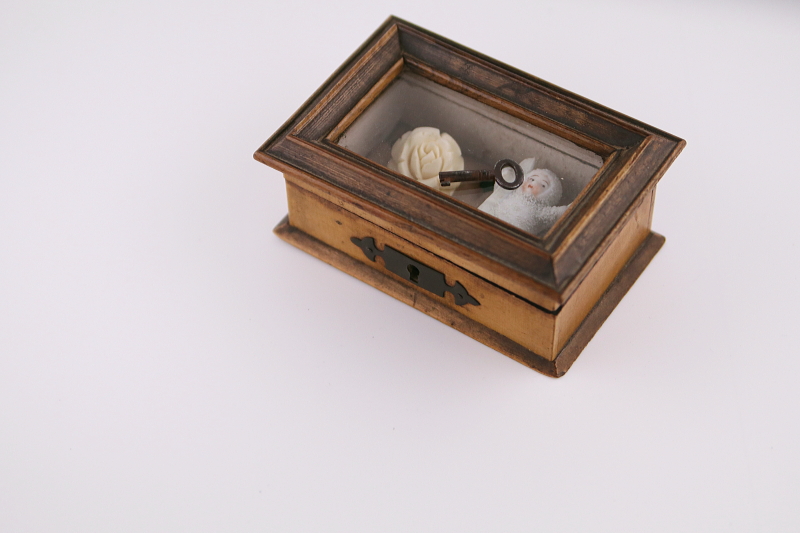 木箱のジュエリーボックス フランス アンティークストリュフ 20250806
