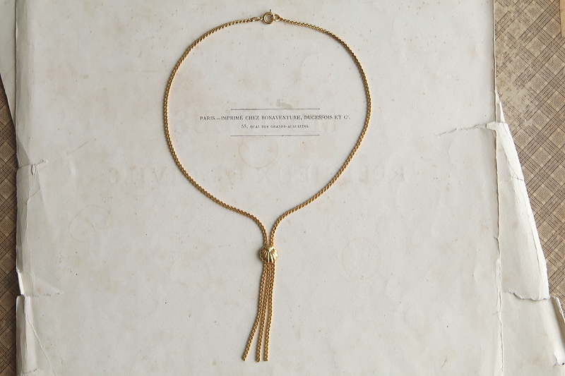 シェルパターン　ゴールドトーンメタルネックレス　コスチュームジュエリー　イギリス アンティークストリュフ