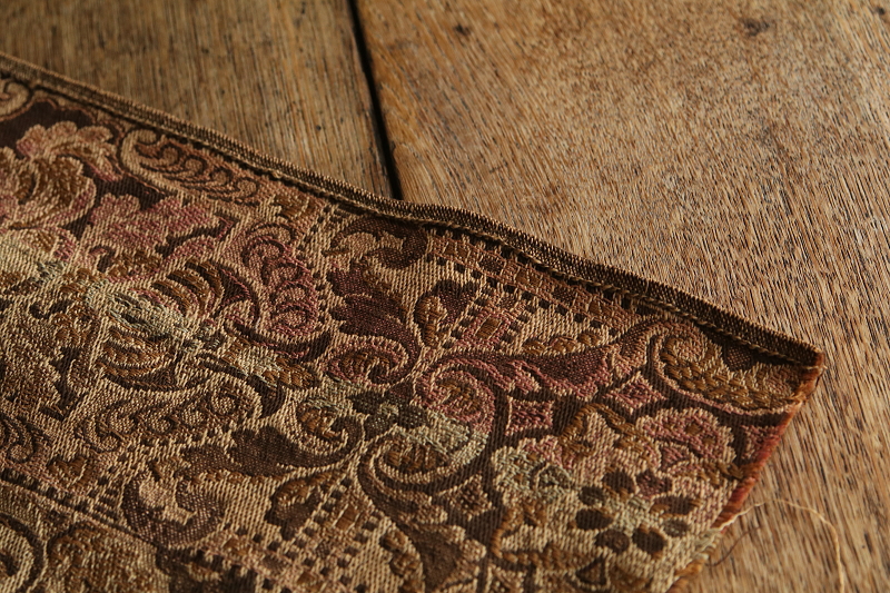 花のヴィンテージゴブラン　フランス アンティークストリュフ