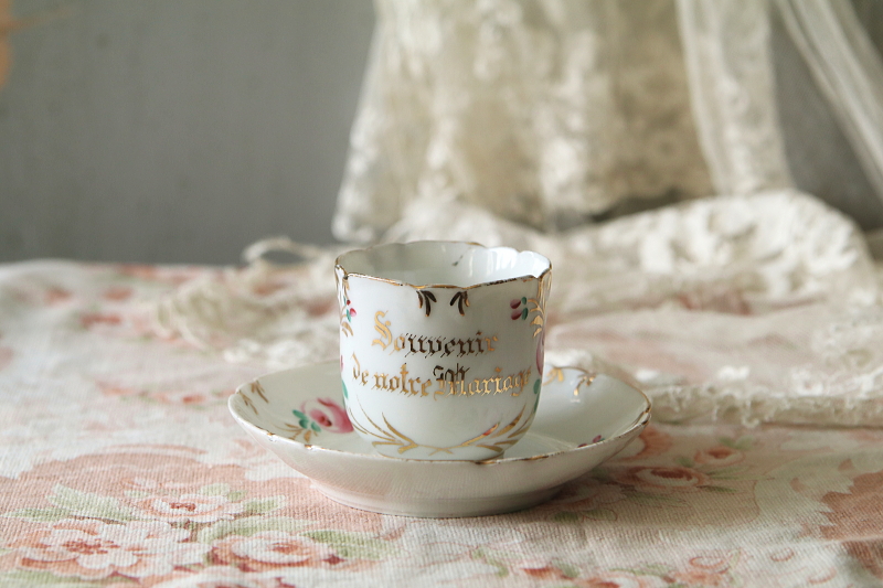 ウエディングスーベニール　コーヒーカップソーサー　vieux paris　アンティークストリュフ
