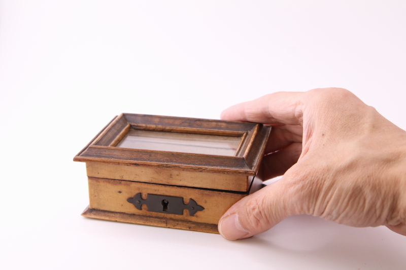 木箱のジュエリーボックス フランス アンティークストリュフ 20250806