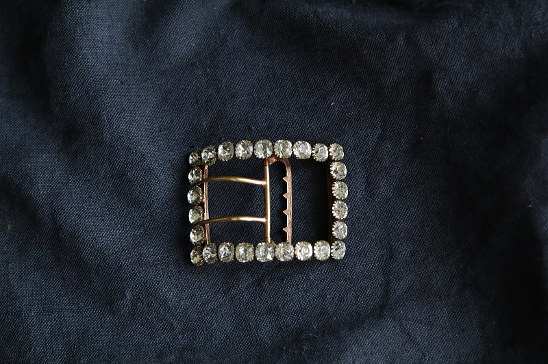 オールドマインカットペースト　ヴィクトリアンバックル　ヨーロッパ アンティークストリュフ