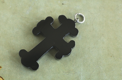 ヴィクトリアンジェット　クロスペンダントトップ　アンティークジュエリー　ヴィンテージアクセサリー　イギリス　アンティークストリュフ 20251216