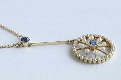 サファイアアンドシードパール　ラヴァリエールネックレス　イギリス