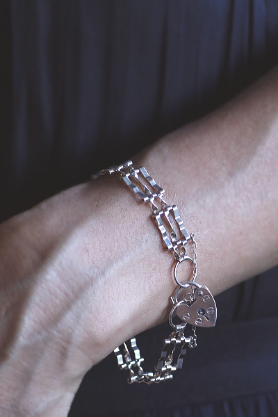 パドロッククラスプ　シルバーブレスレット　イギリス　アンティークストリュフ 20250801