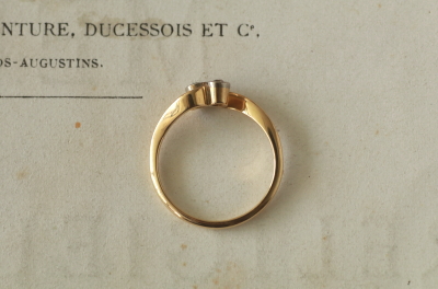 オールドカットダイヤモンド　トワ・エ・モアリング　イギリス　アンティークストリュフ