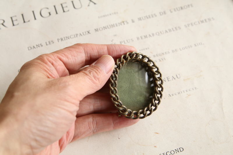 チェーンフレーム　オーバルフォトフレーム　ヴィクトリアン　イギリス アンティークストリュフ