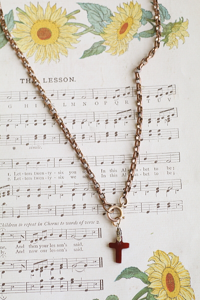 スコティッシュアゲート　クロスチャーム　アンティークジュエリー　ヴィンテージアクセサリー　イギリス　アンティークストリュフ 20251216