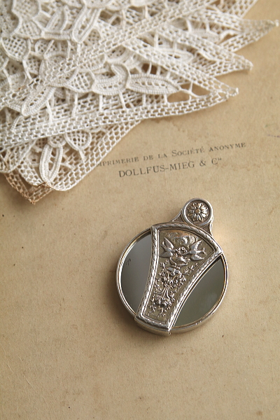 銀の手鏡　boin taburet a paris フランス アンティークストリュフ