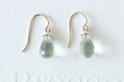 ブリオレットカットグリーンクォーツピアス　イヤリング　イギリス　アンティークストリュフ