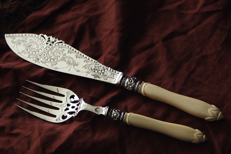 アイボリーハンドル　フィッシュカーバーズ　イギリス アンティークストリュフ