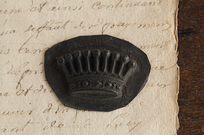 小さな王冠のブリキモールド　ヨーロッパ アンティークストリュフ