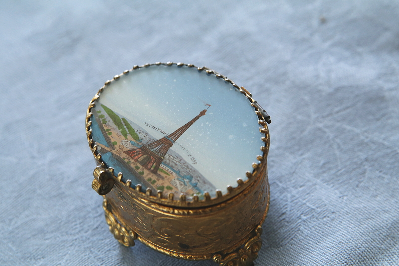 パリ万博のジュエリーボックス　フランス　アンティークストリュフ