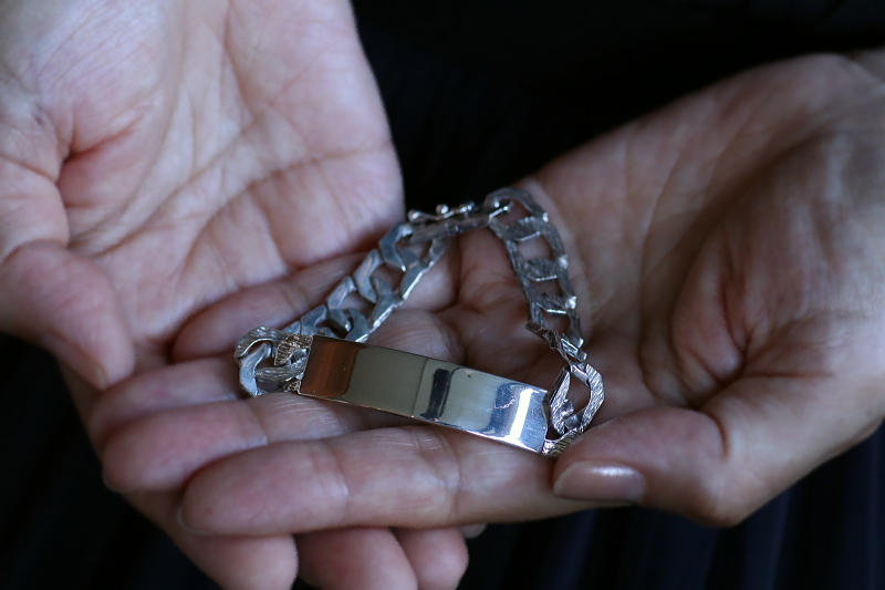 スターリングシルバー　IDブレスレット　イギリス　アンティークストリュフ