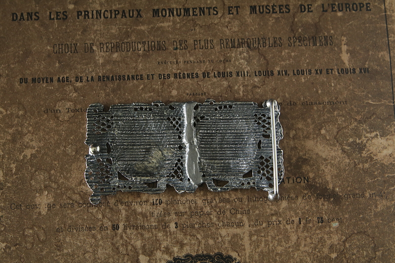 エンジェルヘッズのナースバックル　イギリス アンティークストリュフ