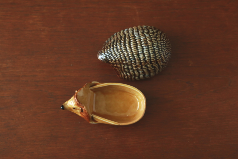 ヘッジホッグの小物入れ　WADE　イギリス　アンティークストリュフ